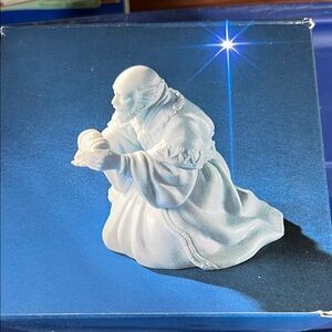 Avon Nativity Collectibles Porcelain Figurine